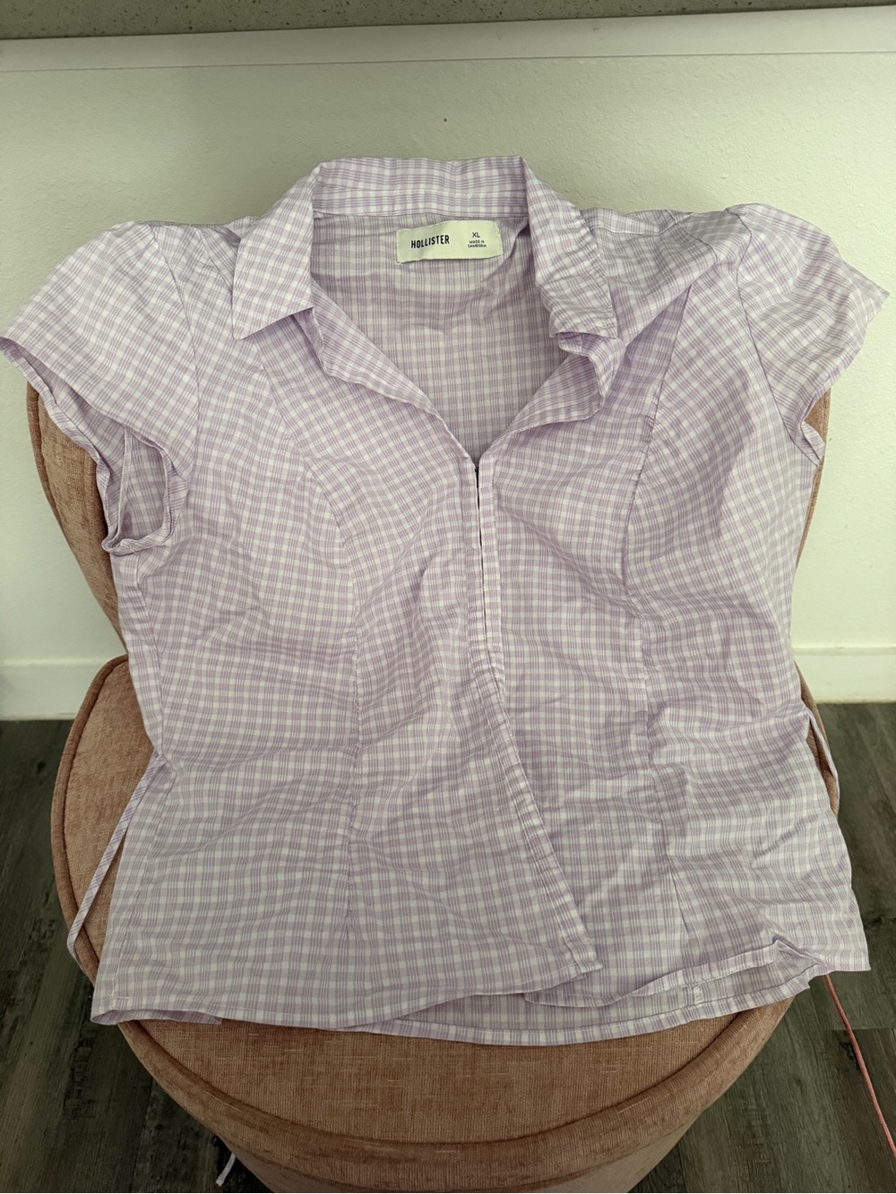 Hollister Lavender Gingham Button-Front Cap Sleeve Shirt